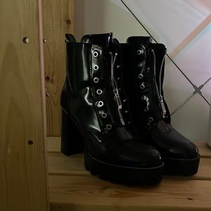 ZARA BOOTIES